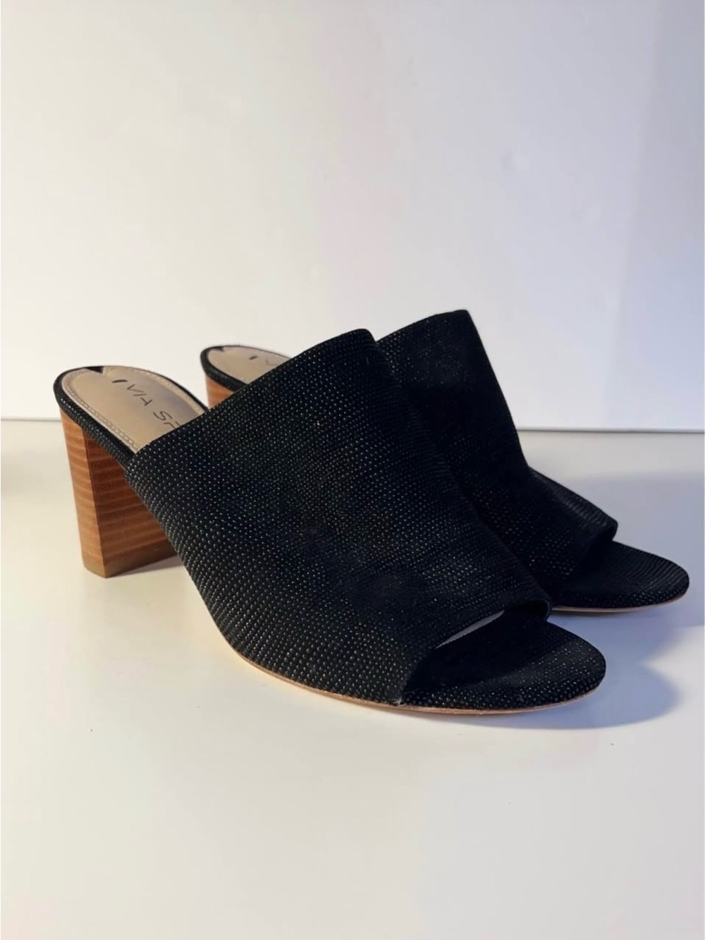 Vía Spiga Black Open-Toe Mule Heels Size 7.5